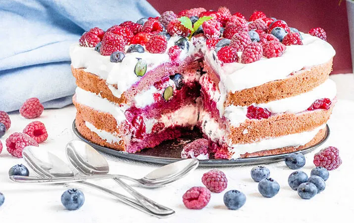 Naturalny tort „RED VELVET”